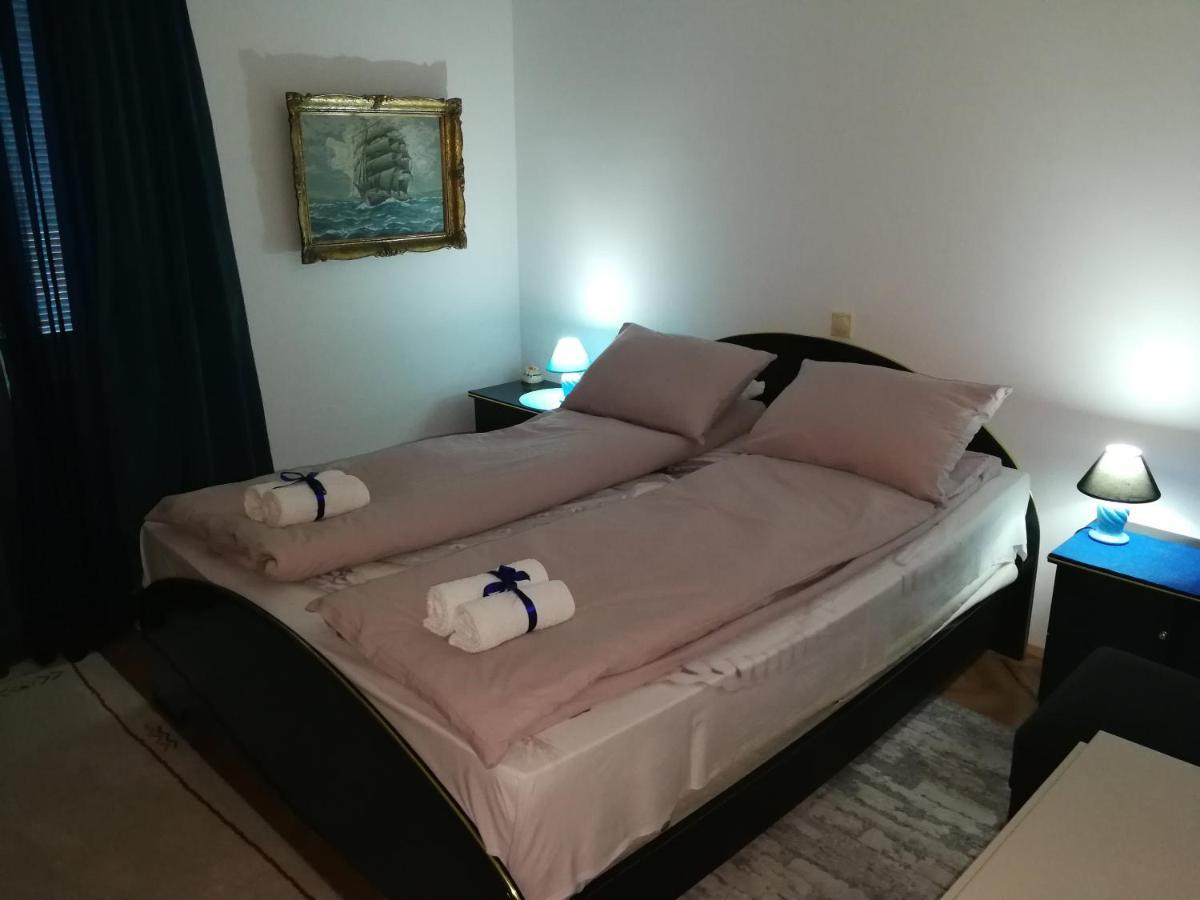 גולובאץ Apartmani Capi מראה חיצוני תמונה