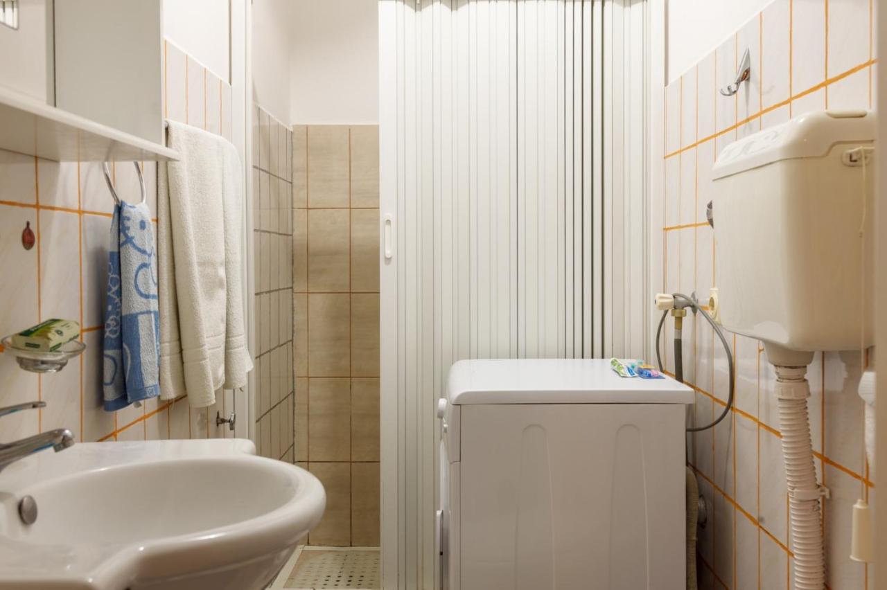גולובאץ Apartmani Capi חדר תמונה