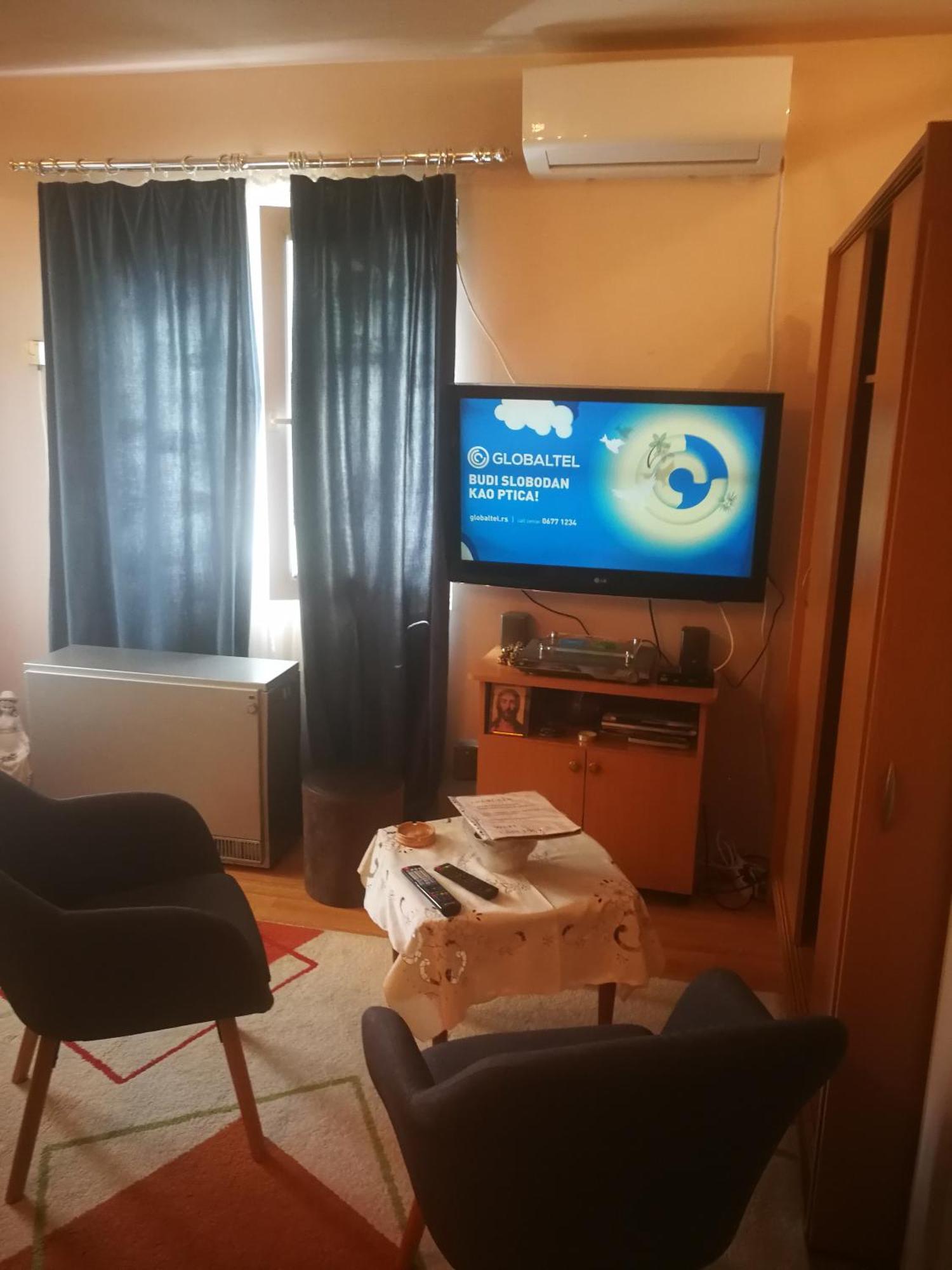 גולובאץ Apartmani Capi חדר תמונה